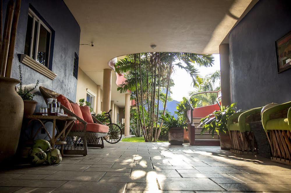 Casa Misifus Hotel Barra de Navidad Luaran gambar